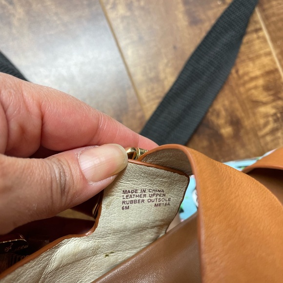 Michael Kors Sawyer Sandal - Picture 5 of 5